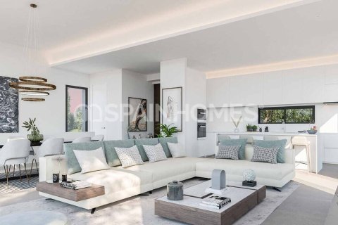 4 bedrooms Villa in Benahavis, Spain No. 26519 20