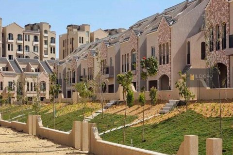 4 bedrooms Townhouse in New Cairo, Egypt No. 39110 1