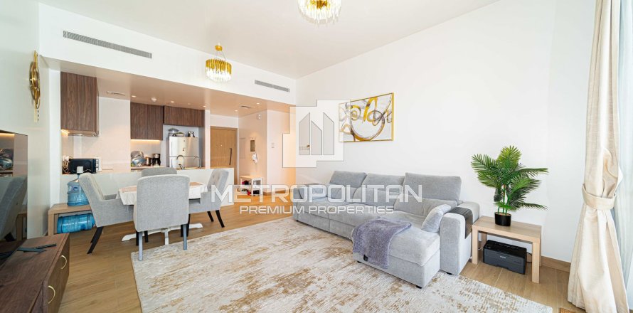 2 bedrooms Apartment in La Mer, UAE No. 7453