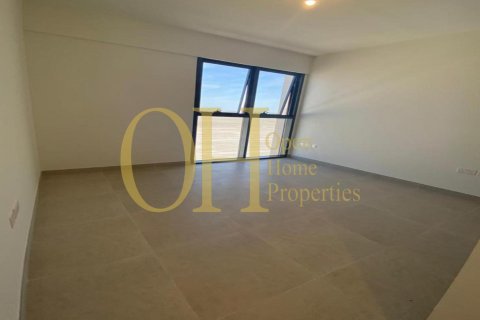 2 bedrooms Apartment on the Saadiyat Island, UAE No. 8385 3