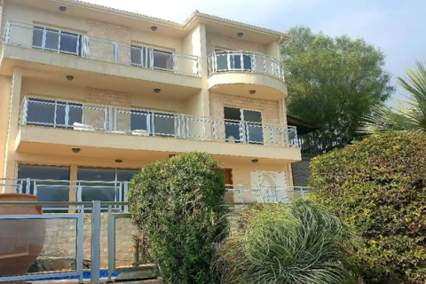 4 dormitorios Villa en Germasogeia, Cyprus No. 63584 2