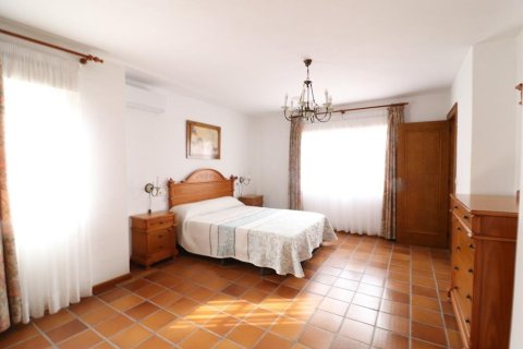 4 bedrooms Apartment in Mil Palmeras, Spain No. 27673 13