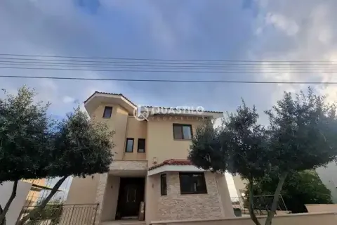 6 dormitorios House en Agios Athanasios, Cyprus No. 40184 1