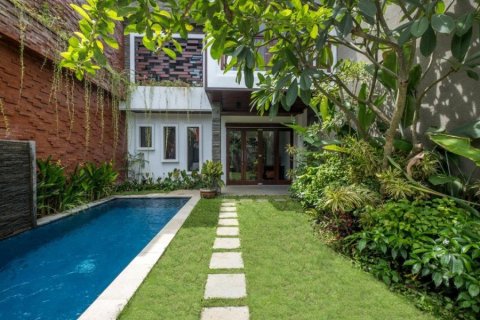 3 bedrooms Villa in Jimbaran, Indonesia No. 23185 16