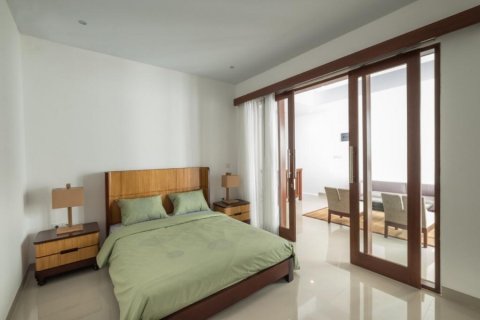 3 bedrooms Villa in Jimbaran, Indonesia No. 23185 4