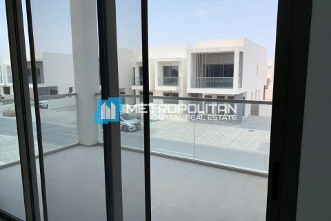 3 bedrooms Townhouse on the Yas Island, UAE No. 44274 8