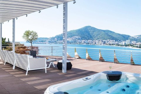 3 dormitorios Penthouse en Budva, Montenegro No. 66974 15