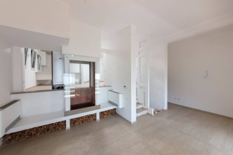 3 bedrooms Villa in Kotor, Montenegro No. 66964 7