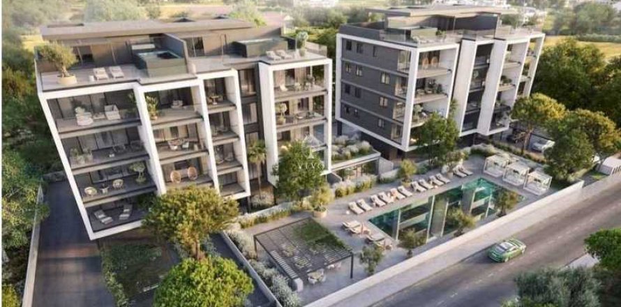 4 bedrooms Penthouse in Germasogeia, Cyprus No. 77746