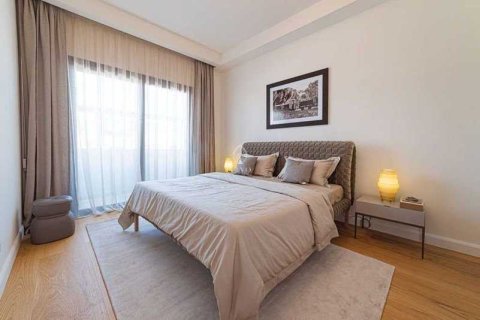 3 bedrooms Apartment in Germasogeia, Cyprus No. 77745 9