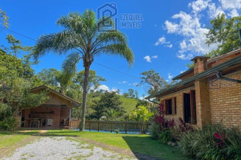 3 bedrooms Villa in Palhoca, Brazil No. 62399 11