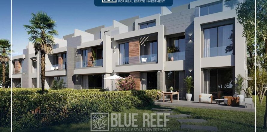 4 bedrooms Townhouse in New Capital Compounds, Egypt No. 38435