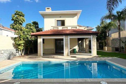 4 bedrooms Villa in Latsia, Cyprus No. 73649 2