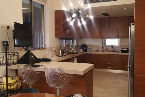 4 bedrooms House in Mesa Geitonia, Cyprus No. 77136 5
