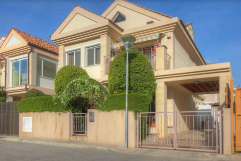 4 dormitorios Villa en Germasogeia, Cyprus No. 62633 1