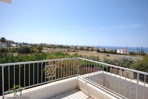 3 bedrooms Villa in Pegeia, Cyprus No. 39128 15