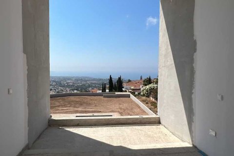 4 bedrooms Villa in Pegeia, Cyprus No. 63455 8