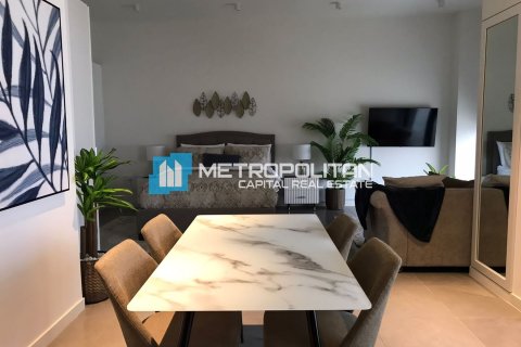 53.5m² Apartment in Al Reem Island, UAE No. 7065 11