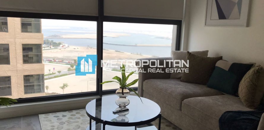 Studio Apartment in Al Reem Island, UAE No. 7065