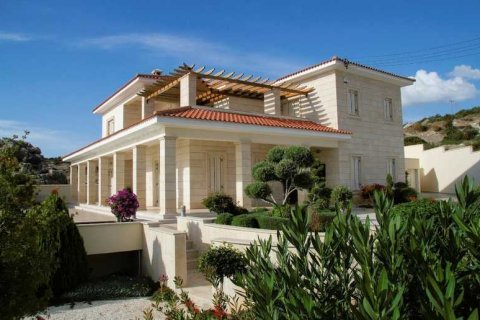 8 bedrooms Villa in Pegeia, Cyprus No. 65436 2