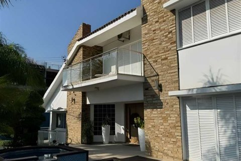 6 dormitorios House en Limassol, Cyprus No. 73671 1