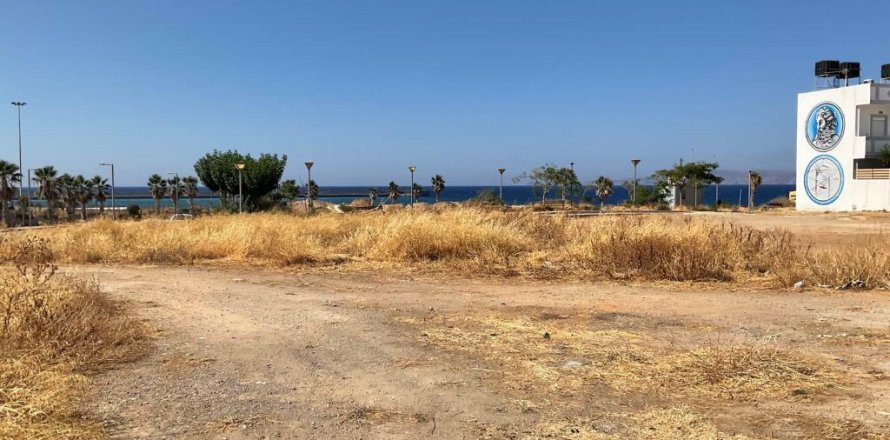 5000m² Land en Heraklion, Greece No. 55926