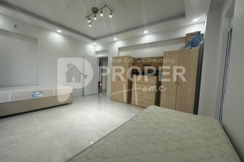 4 rooms Appartement à Muratpasa, Turkey No. 10861 2