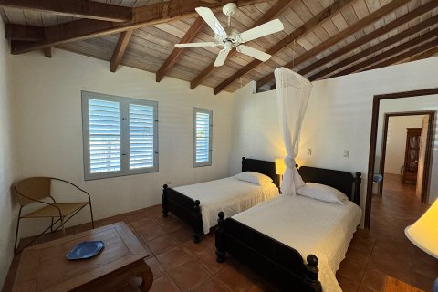 3 bedrooms Villa in Piccadilly, Antigua and Barbuda No. 61402 16