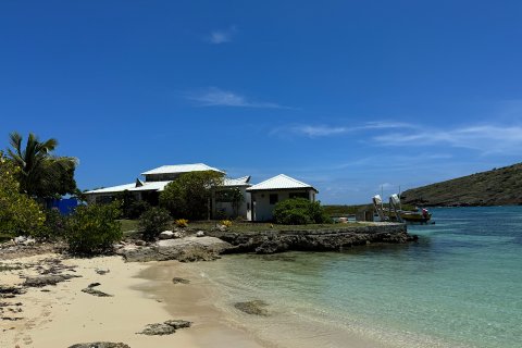 3 bedrooms Villa in Piccadilly, Antigua and Barbuda No. 61402 12