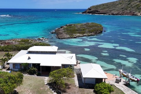 3 bedrooms Villa in Piccadilly, Antigua and Barbuda No. 61402 20