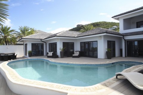 6 bedrooms Villa in Piccadilly, Antigua and Barbuda No. 61399 4