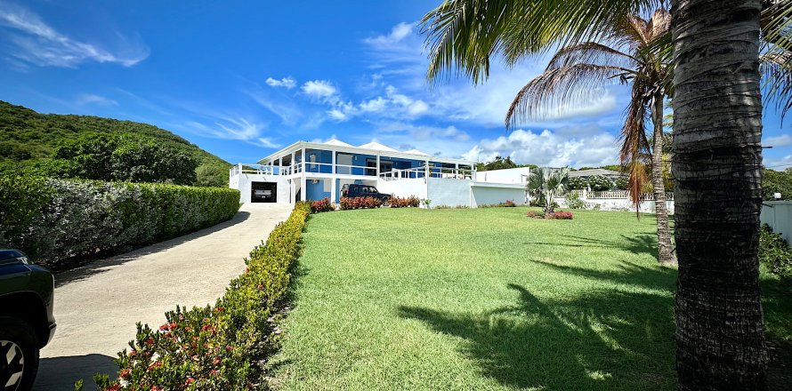 4 bedrooms Villa in Piccadilly, Antigua and Barbuda No. 61398