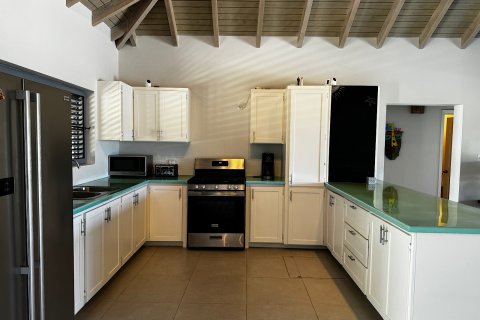 4 bedrooms Villa in Piccadilly, Antigua and Barbuda No. 61398 9