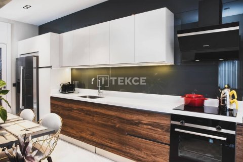 3+1 Apartment en Bueyuekcekmece, Turkey No. 11187 24