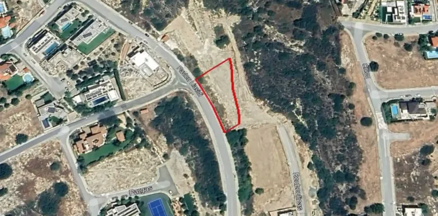 1484m² Land in Germasogeia, Cyprus No. 36332