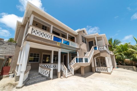 3 bedrooms House in Carriacou, Grenada No. 53173 8