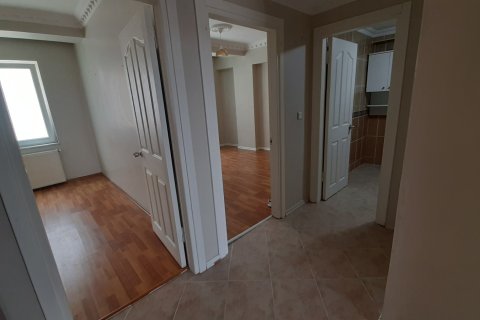 2+1 Apartment in Istanbul, Turkey No. 16344 4