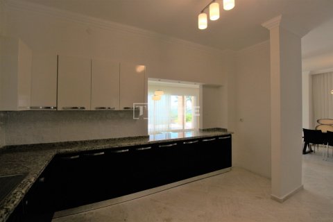 7+1 Villa en Bodrum, Turkey No. 14932 21