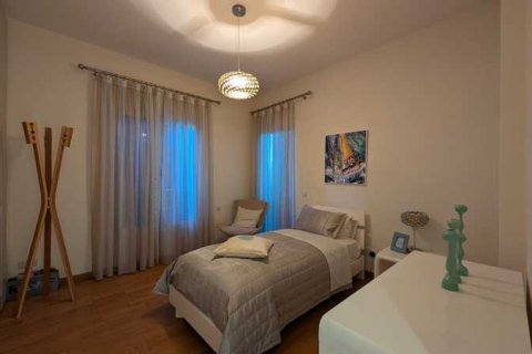 3 dormitorios Apartment en Limassol, Cyprus No. 63748 11