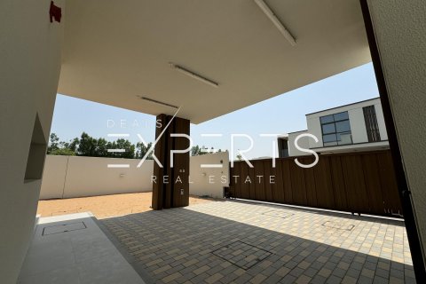 4 dormitorios Villa en Abu Dhabi, UAE No. 72505 5