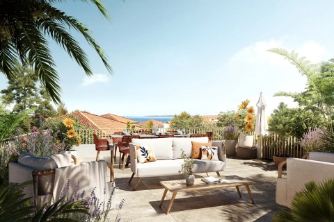 Apartment en Antibes, France No. 68054 1