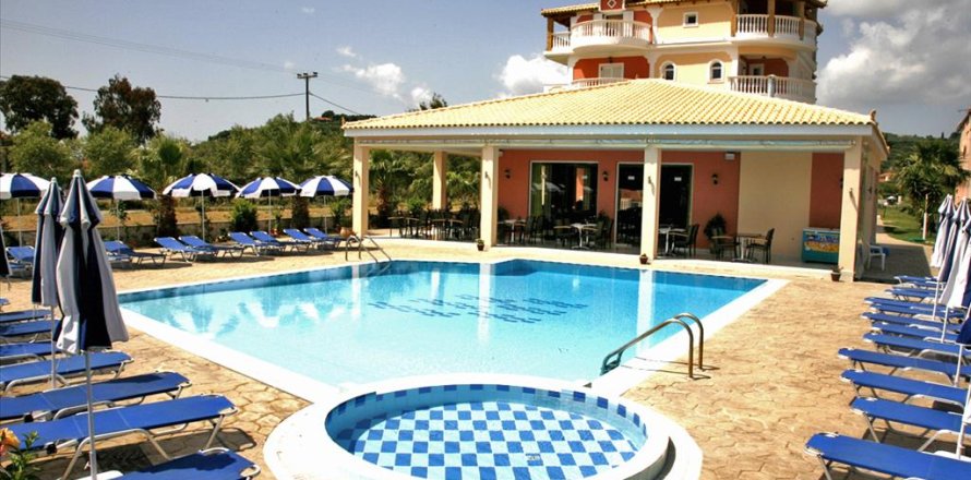 1600m² Hotel in Zakynthos, Greece No. 59738