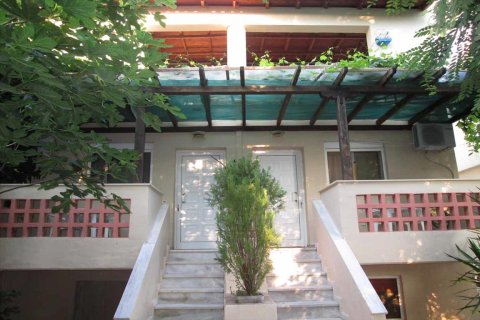 240m² House à Polygyros, Greece No. 59612 1