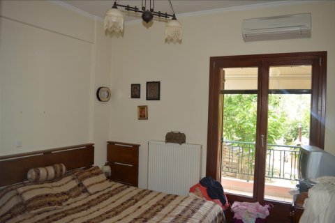 3 bedrooms Villa in Athens, Greece No. 49632 5