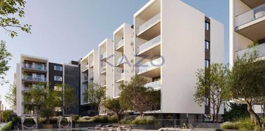 3 bedrooms Apartment in Limassol, Cyprus No. 73771