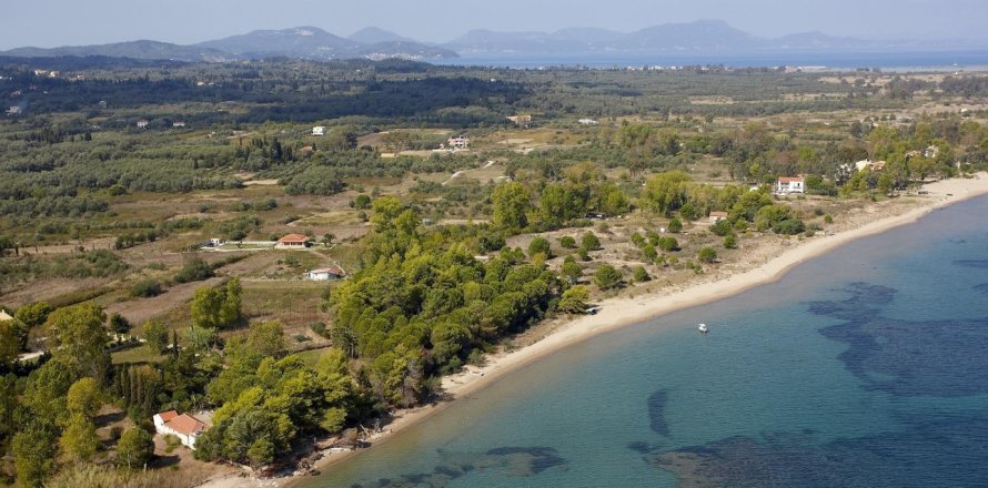 21000m² Land en Corfu, Greece No. 58619