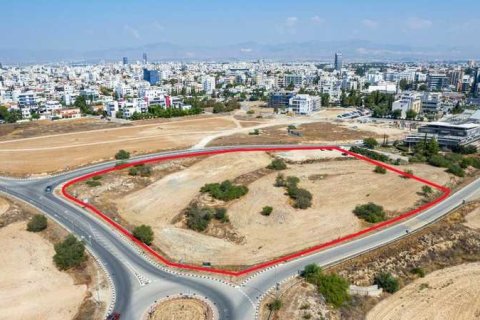 231920m² Land à Strovolos, Cyprus No. 43962 1