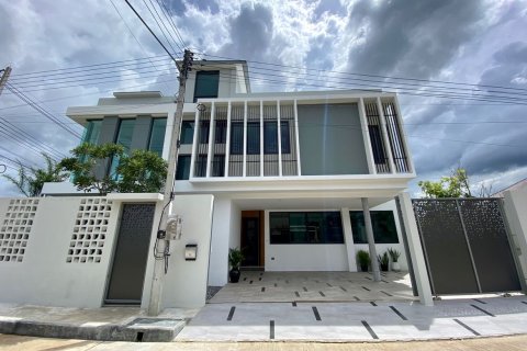 6 dormitorios House en Chiang Mai, Thailand No. 1599 1