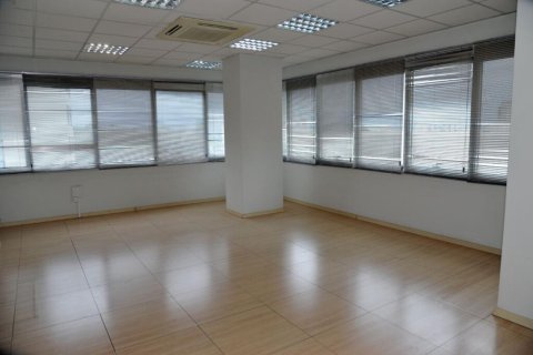 230m² Commercial property in Nicosia, Cyprus No. 48118 7