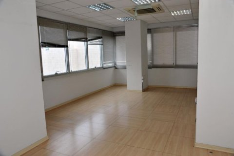 224m² Commercial property à Nicosia, Cyprus No. 48119 5